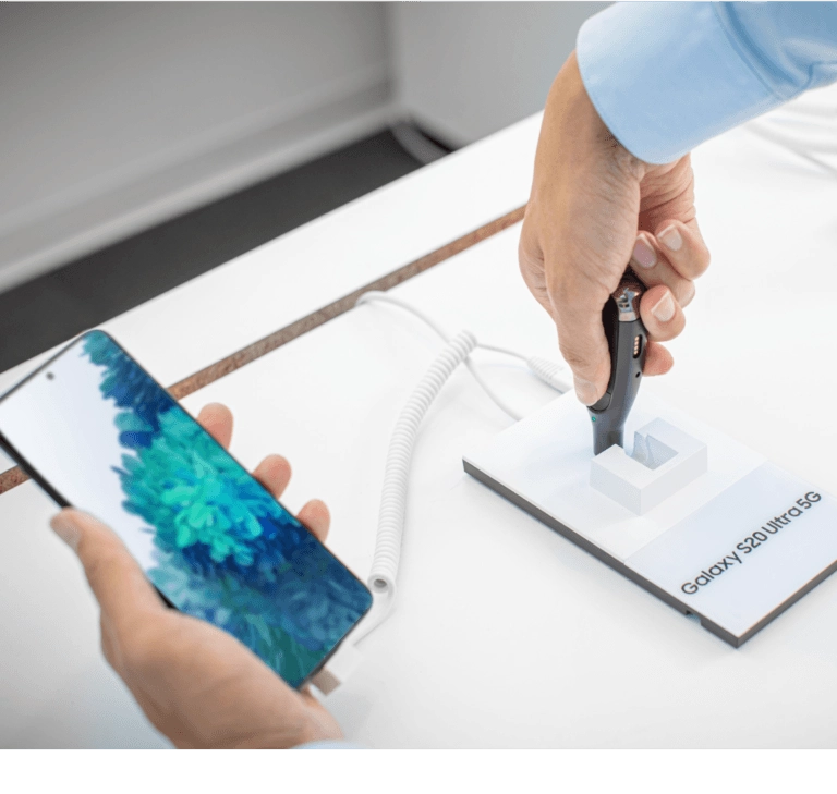 Telefone celular seguro e desbloqueado com OneKEY