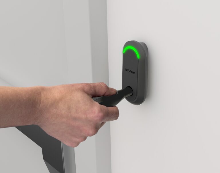InVueO sistema de acesso à porta “ LIVE ” é desbloqueado pelo site OneKEY.
