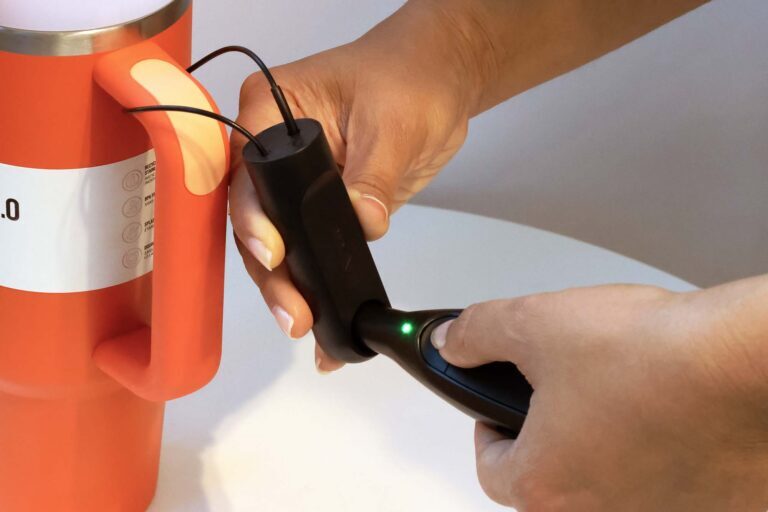 InVuesolução de segurança para proteção de pacotes, o Cable Lock.