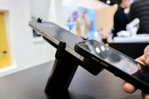 OnePOD Exibição máxima do telefone de acesso InVue