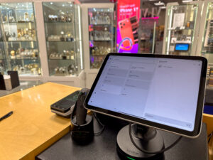 Halldór Ólafsson Úr og Skartgripir_InVue Fechaduras para joias Segurança para joias Fechaduras para joias sem chaves