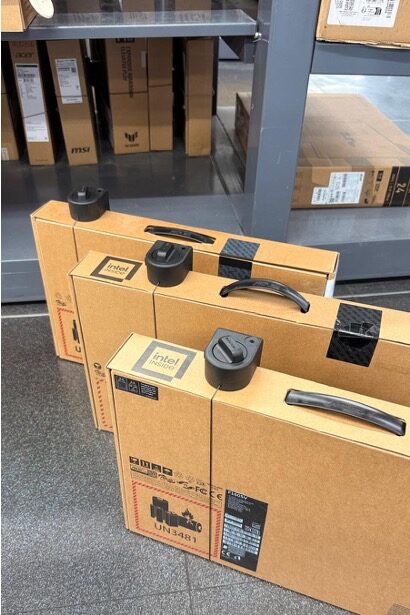 InVueProteção de embalagens: O sistema “ Package Wrap ” para cantos, que protege produtos eletrônicos de consumo no varejo.