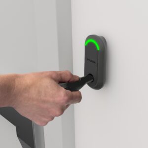 InVueO sistema de acesso à porta “ LIVE ” é desbloqueado pelo site OneKEY.